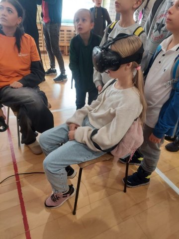 b_1024_768_0_00_images_2023_2024_KAWA_KonferencjaIwE_406863024_812898437304773_6021776085764851584_n